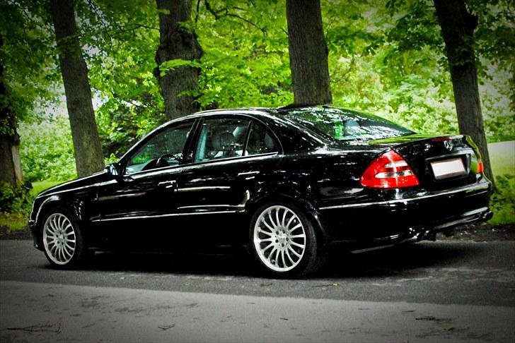 Mercedes Benz E320 CDI "SOLGT" billede 4