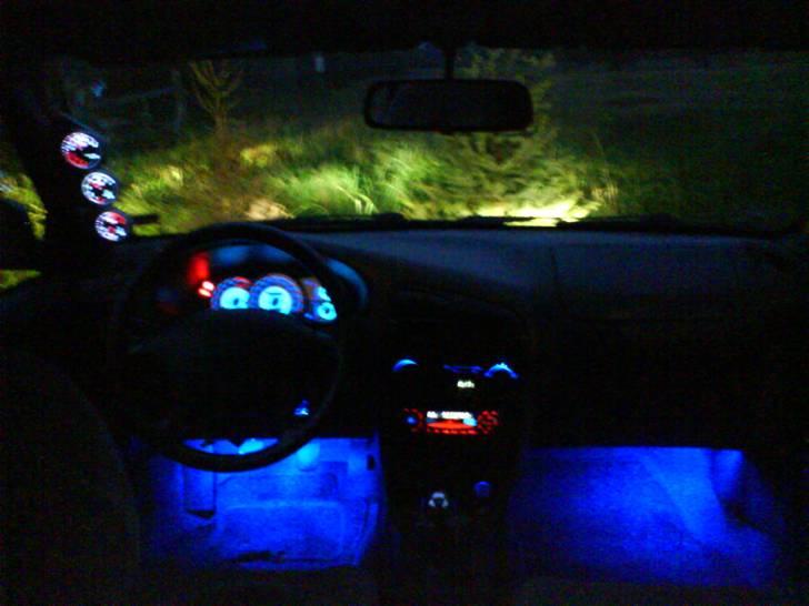 Mitsubishi Lancer 1,6 16v glxi solgt billede 18