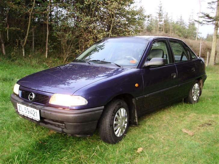 Opel Astra F billede 2