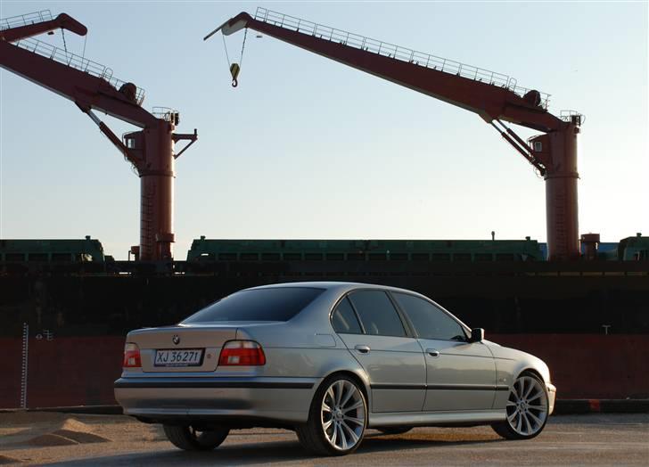 BMW E39 523i   billede 6