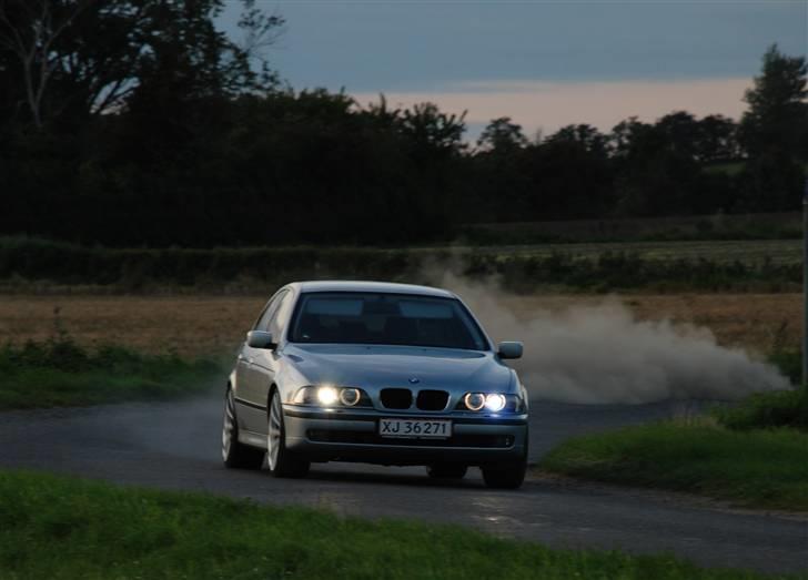 BMW E39 523i   billede 16