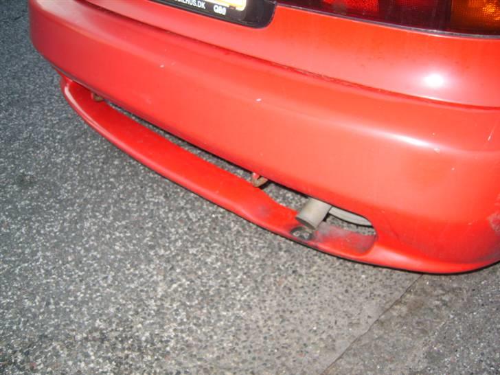 Toyota Celica 1.6 GSI - Ret tåbelig bagskørt synes jeg. Hvis nogen har et som passer bedre til salg så skriv en note :) billede 2