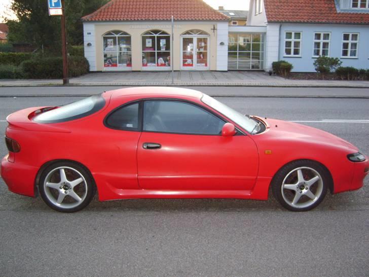 Toyota Celica 1.6 GSI - Den anden side - med morgendug og alting :) billede 3