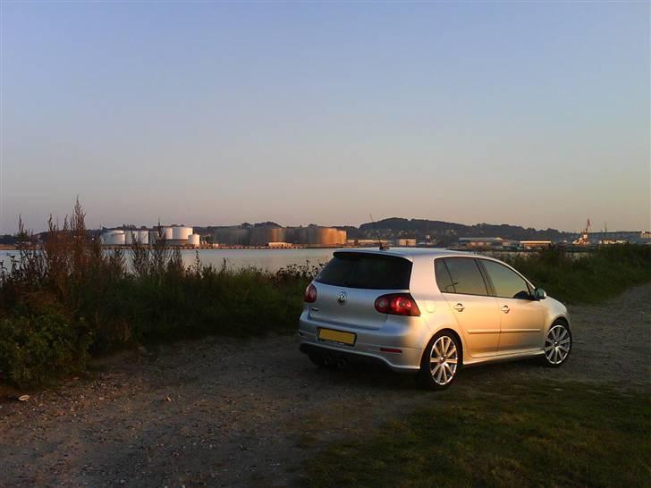 VW Golf V R32 DSG billede 1