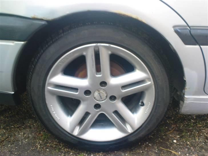 VW Vento 1.8 CL SOLGT billede 6