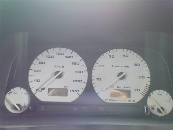 VW Vento 1.8 CL SOLGT billede 12