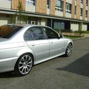 BMW e39 540i m5 look