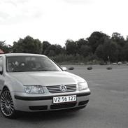 VW Bora - *SOLGT*