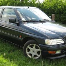 Ford Escort 1,8i Sport 