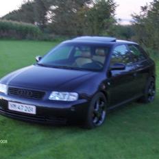 Audi A3 ambition limo