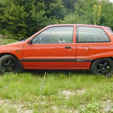 Daihatsu Charade 1300ccm  16 Valve