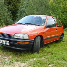 Daihatsu Charade 1300ccm  16 Valve