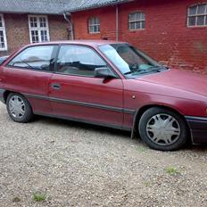 Opel Astra F - Total skadet