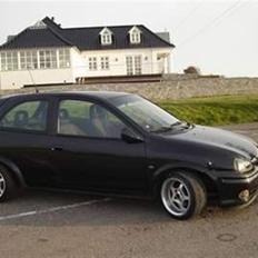 Opel Corsa B 1,4 16v 