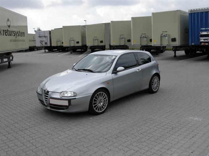 Alfa Romeo 147 2,0 selespeed *SOLGT* billede 5