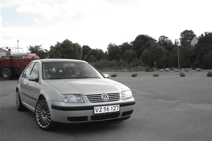 VW Bora - *SOLGT* billede 5