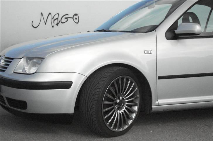 VW Bora - *SOLGT* billede 7