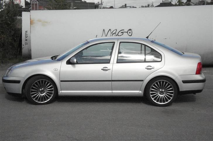 VW Bora - *SOLGT* billede 8