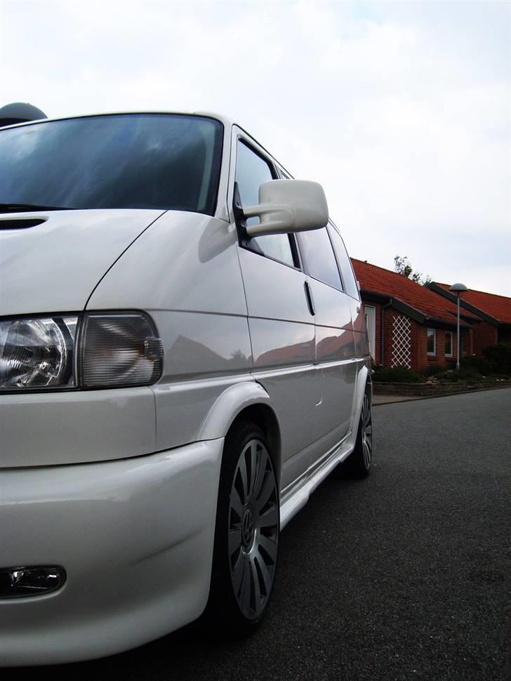 VW Caravelle billede 4