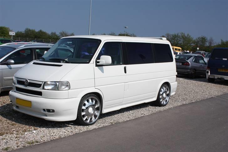 VW Caravelle billede 11