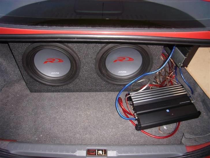 Nissan Primera P11 "Solgt" - Komplet alpine :D skal have lavet det om så det bliver lidt pænere billede 17