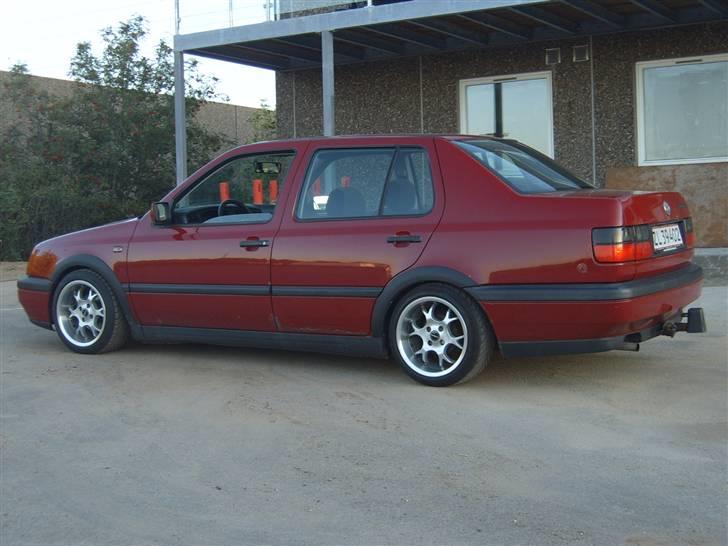 VW Vento (Solgt) billede 5