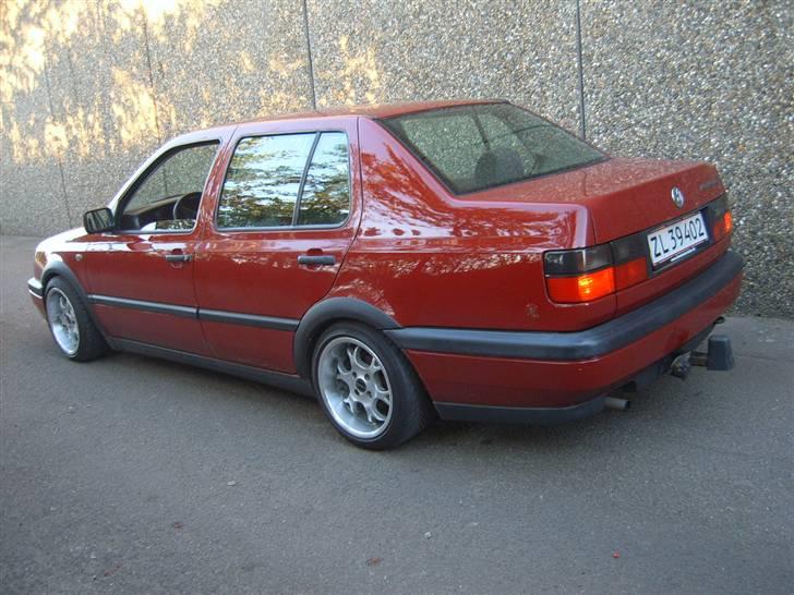 VW Vento (Solgt) billede 6