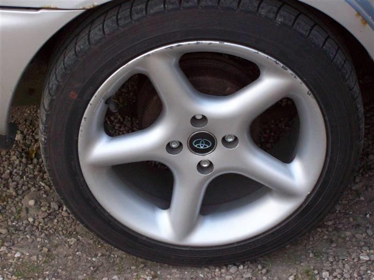 Toyota Corolla 1,3 Sedan billede 3