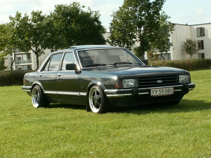 Ford granada 2.8i ghia  billede 1
