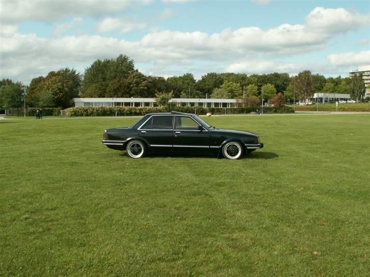 Ford granada 2.8i ghia  billede 2