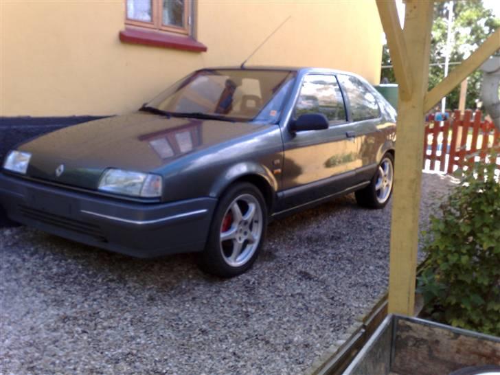 Renault 19 solgt billede 1