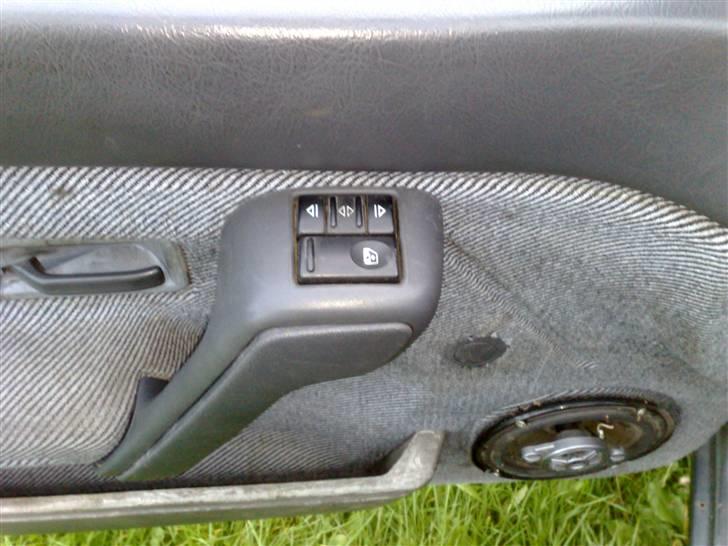 Renault 19 solgt billede 16