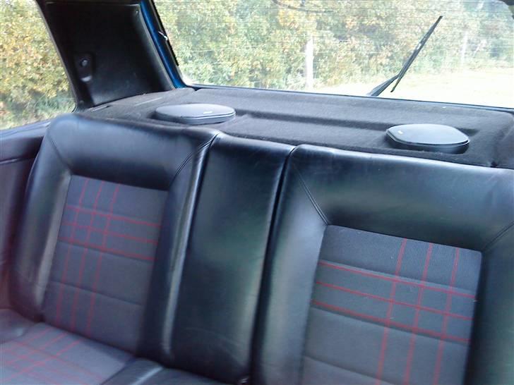 VW Golf 2 GTi Solgt - Bagsæder er der os  billede 9