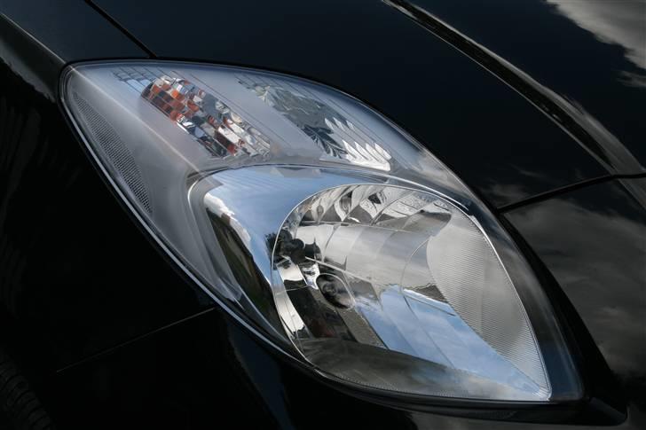 Toyota Yaris 1,4 Luna 5d billede 9