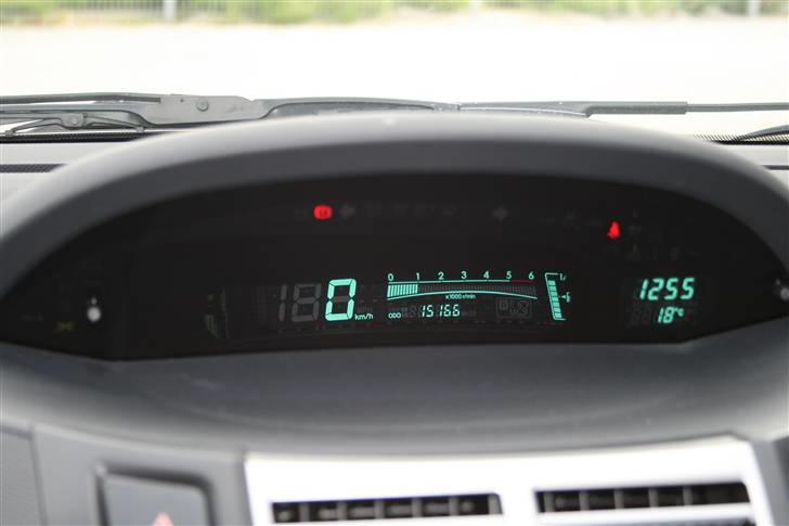 Toyota Yaris 1,4 Luna 5d billede 13