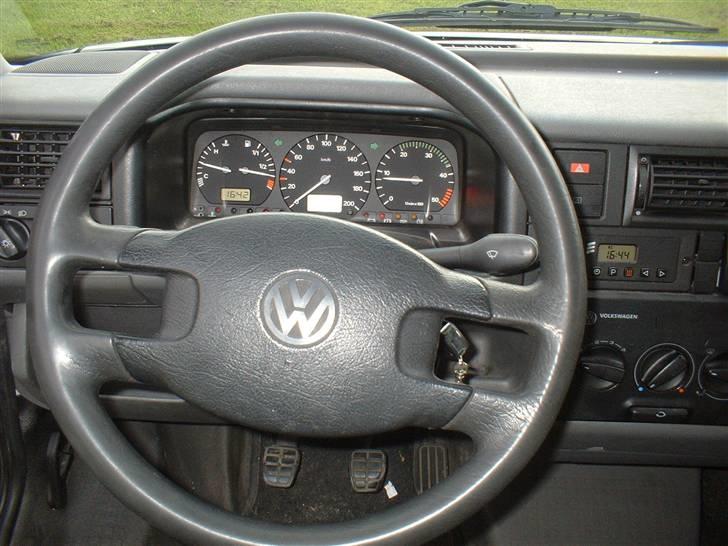 VW Transporter TDI billede 12