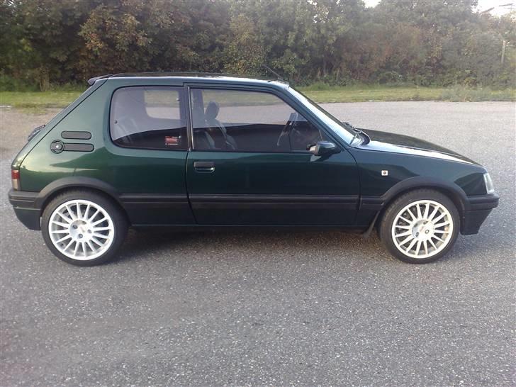 Peugeot 205 gti 2.4 16v billede 1