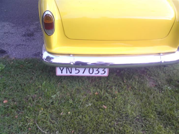 Volvo 121 Amazon - jeg er tilfreds med placeringen, det kræver dog lidt selvkontrol ved bump ;) billede 7