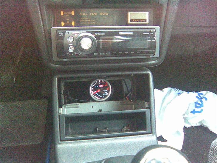 Mazda 323 1.6i 4x4 turbo SOLGT billede 4