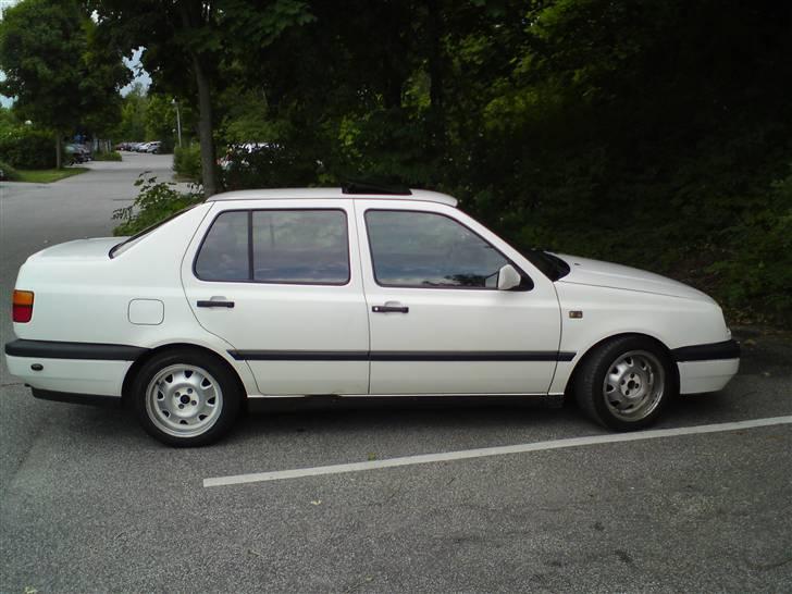 VW vento 1.9 turbo diesel billede 1