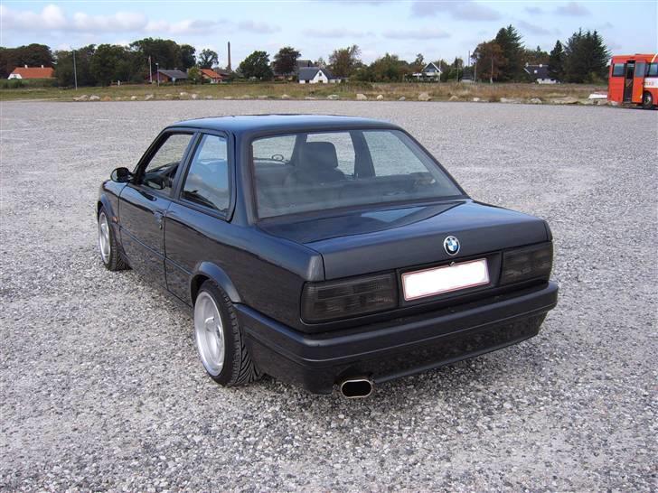BMW E30 320I "Solgt"  billede 5