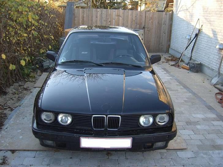 BMW E30 320I "Solgt"  - Før. billede 12
