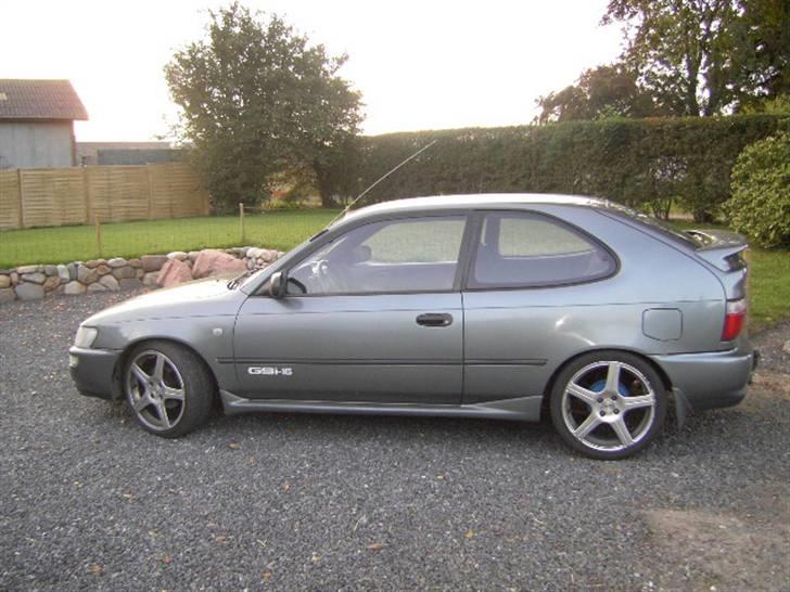 Toyota Corolla GSI billede 1