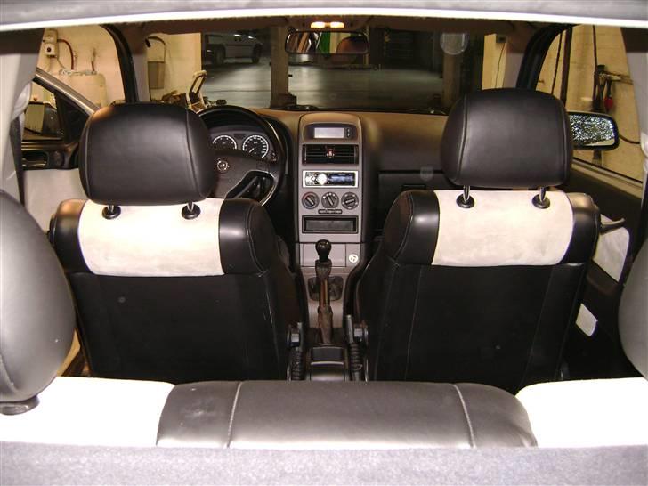 Opel Astra Edition Star Silver billede 4