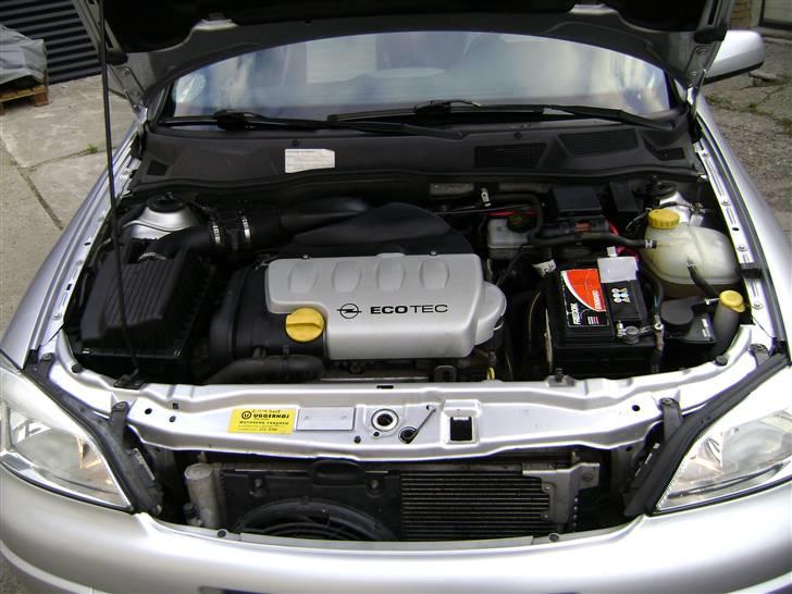 Opel Astra Edition Star Silver billede 17