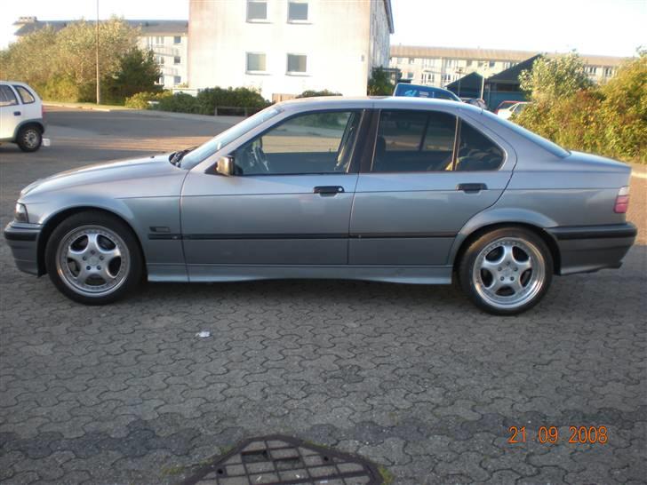 BMW 320i SOLGT.... billede 6