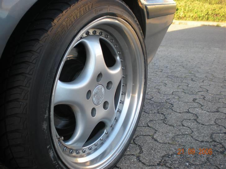 BMW 320i SOLGT.... billede 12