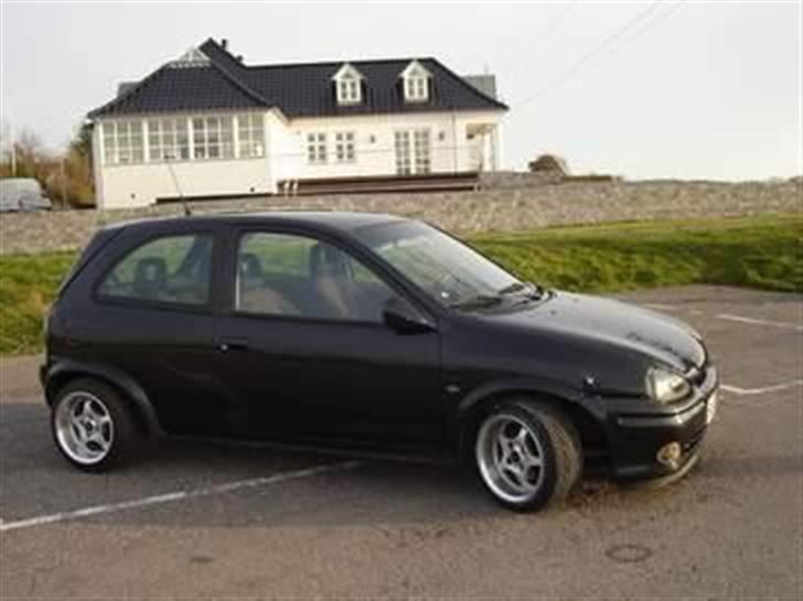 Opel Corsa B 1,4 16v  - et billede fra siden pæn vogn billede 3