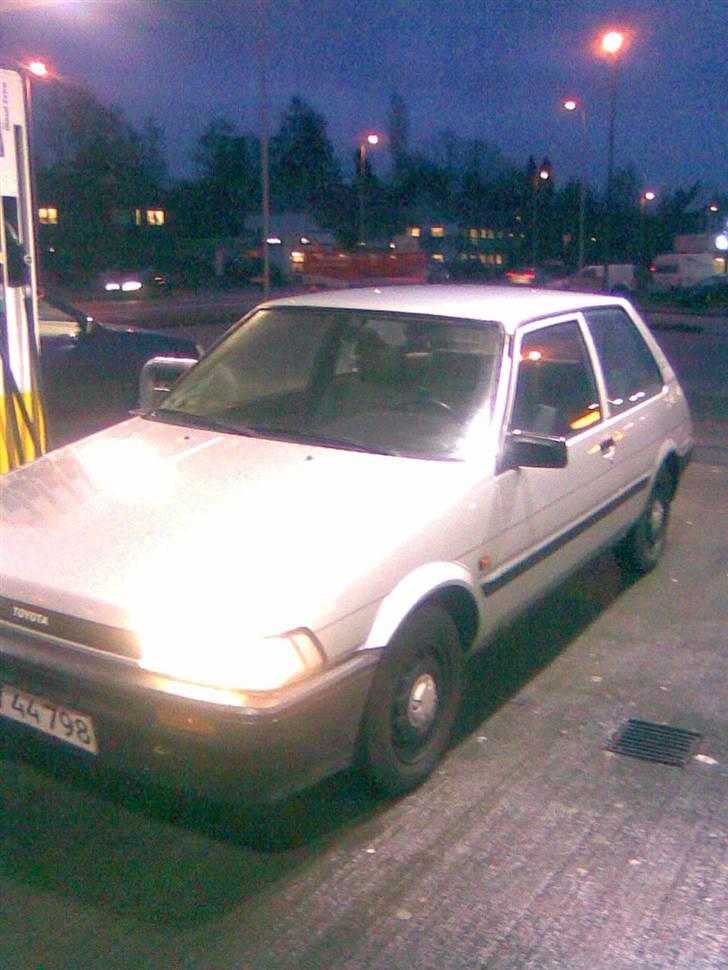 Toyota Corolla 87' DX billede 1