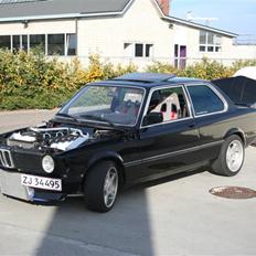 BMW e21 2,5L Turbo SOLGT